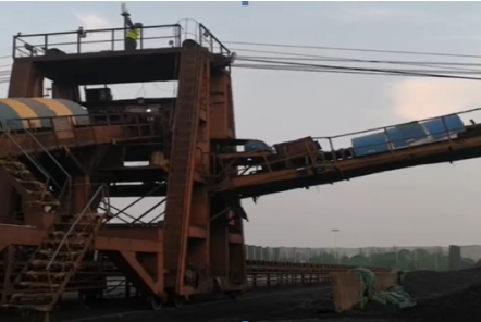 武鋼卸料機(jī)無(wú)人化改造工程案例